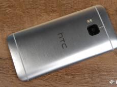Recenzie HTC One M9 - Fotografii, descriere